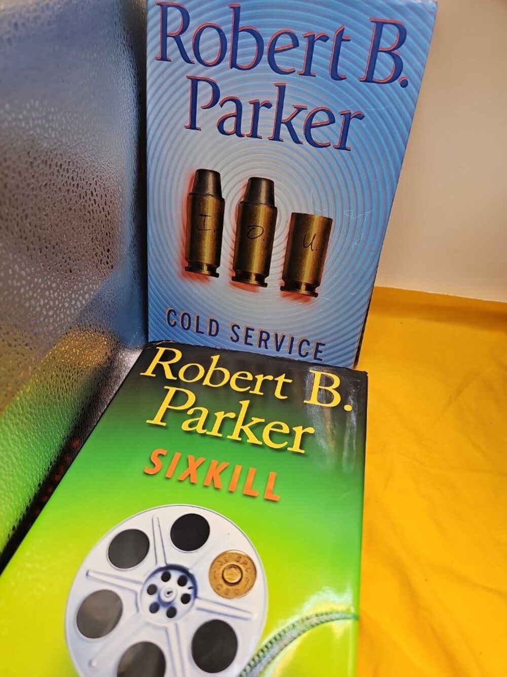 Robert B Parker Lot Of 2 Books  Cold Service/Six Kill